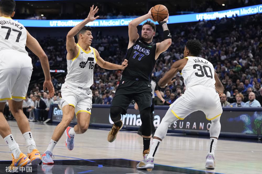 该名球员在 该名球员在