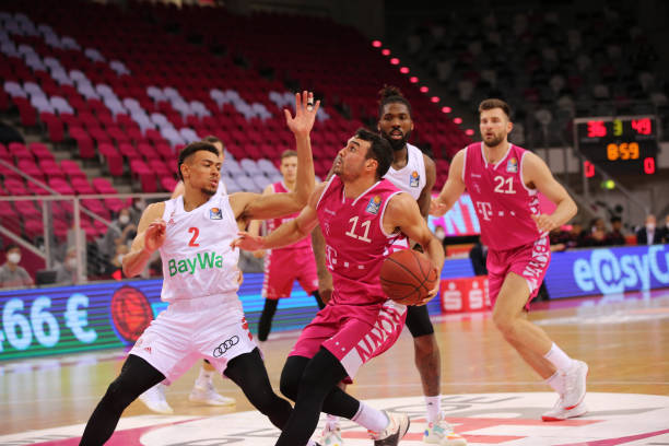 在场上公开 在场上公开