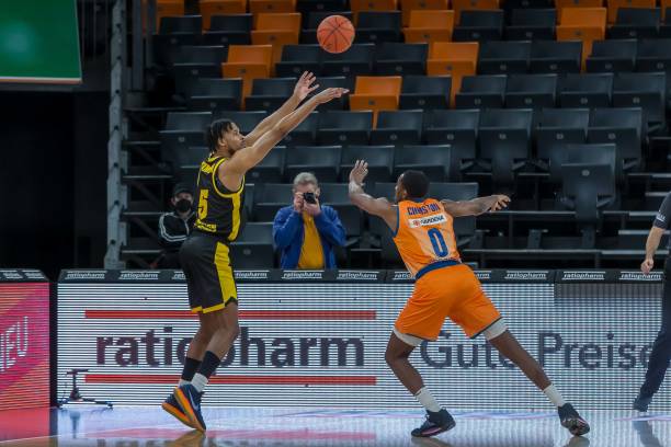 罗马凭借连 罗马凭借连