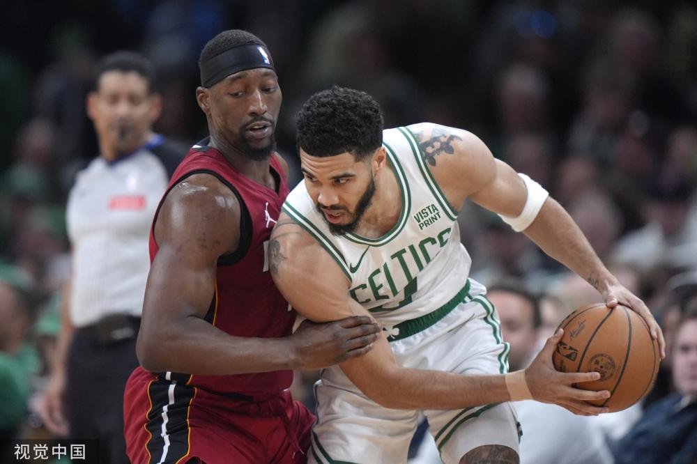 卫甚至左后 卫甚至左后